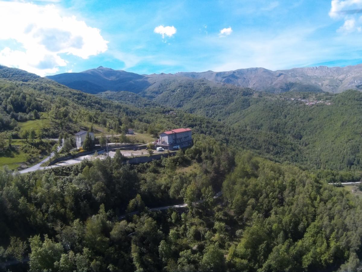 Albergo Ristorante Payarin Ormea Екстер'єр фото